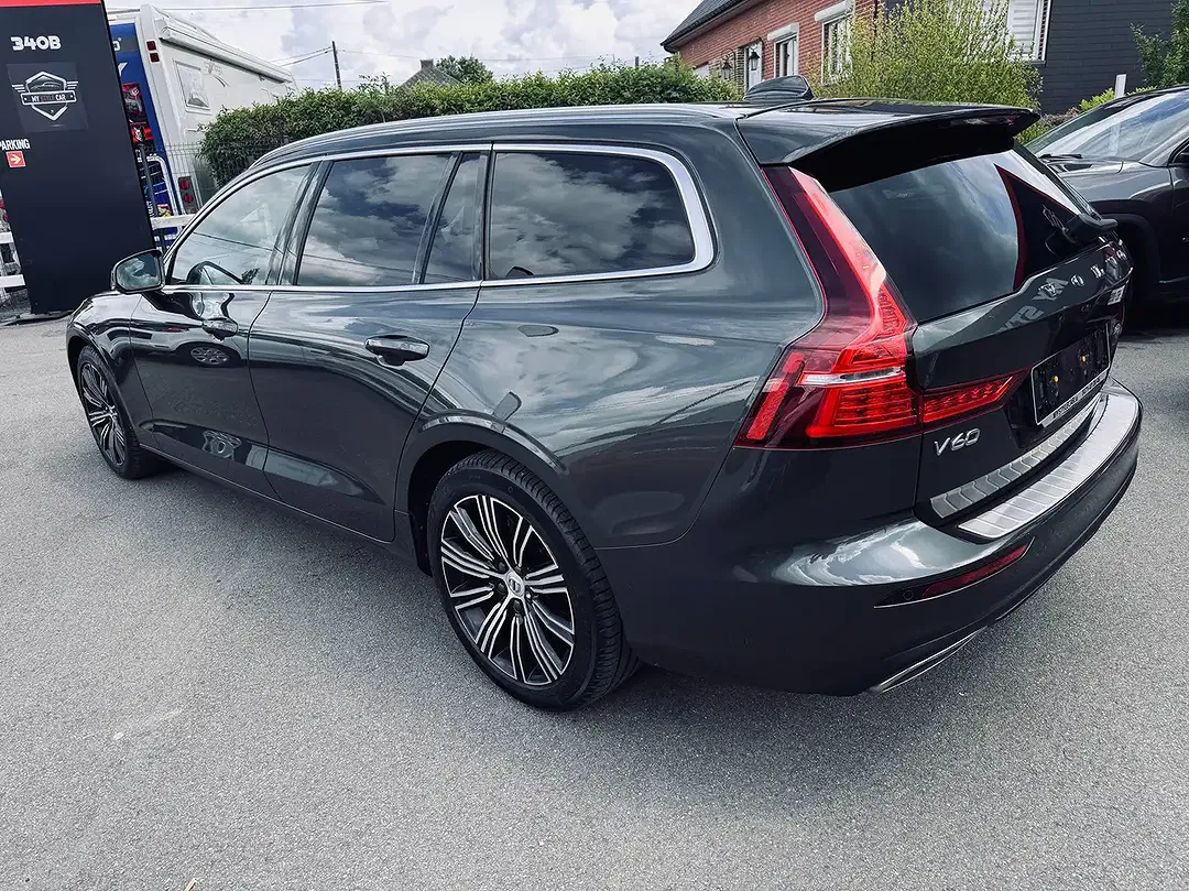 Volvo V60 - Thumbnail 11