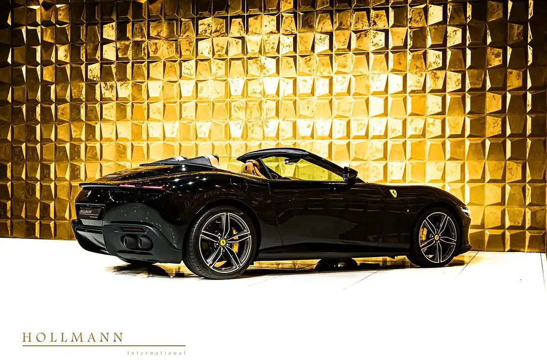 Ferrari Roma - Thumbnail 2