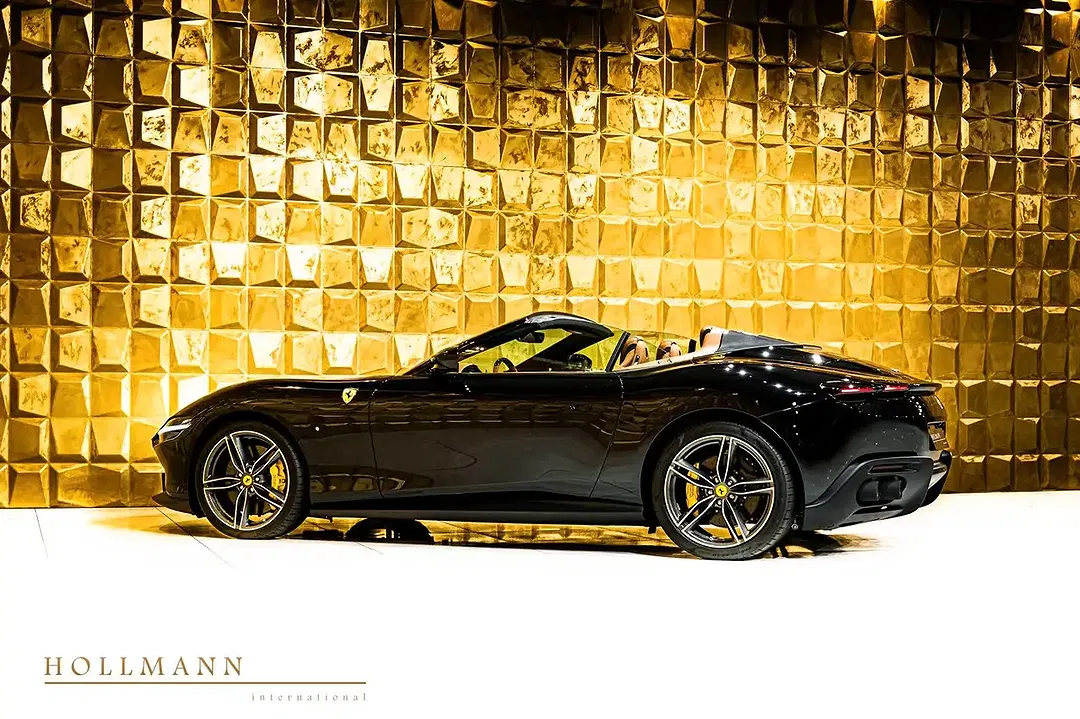 Ferrari Roma - Thumbnail 4