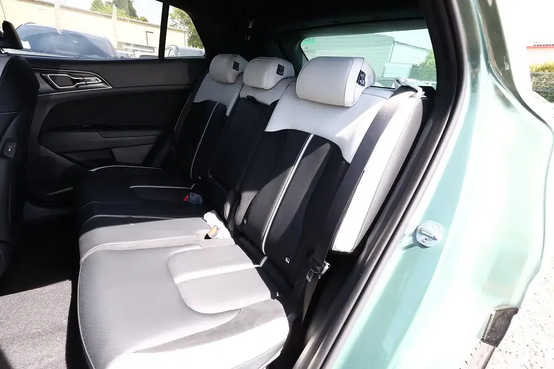 Kia Sportage - Thumbnail 10
