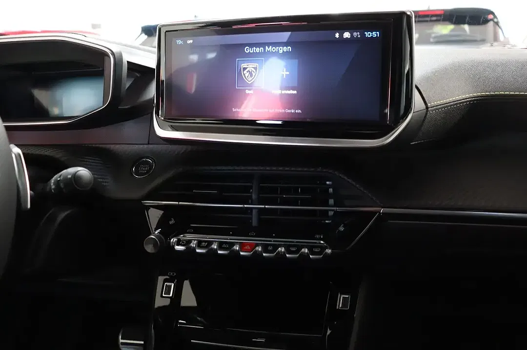 Peugeot 2008 - Thumbnail 10