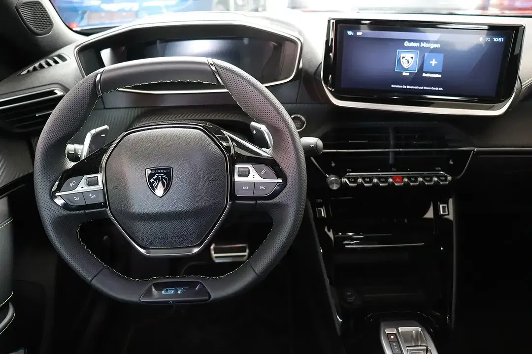 Peugeot 2008 - Thumbnail 8