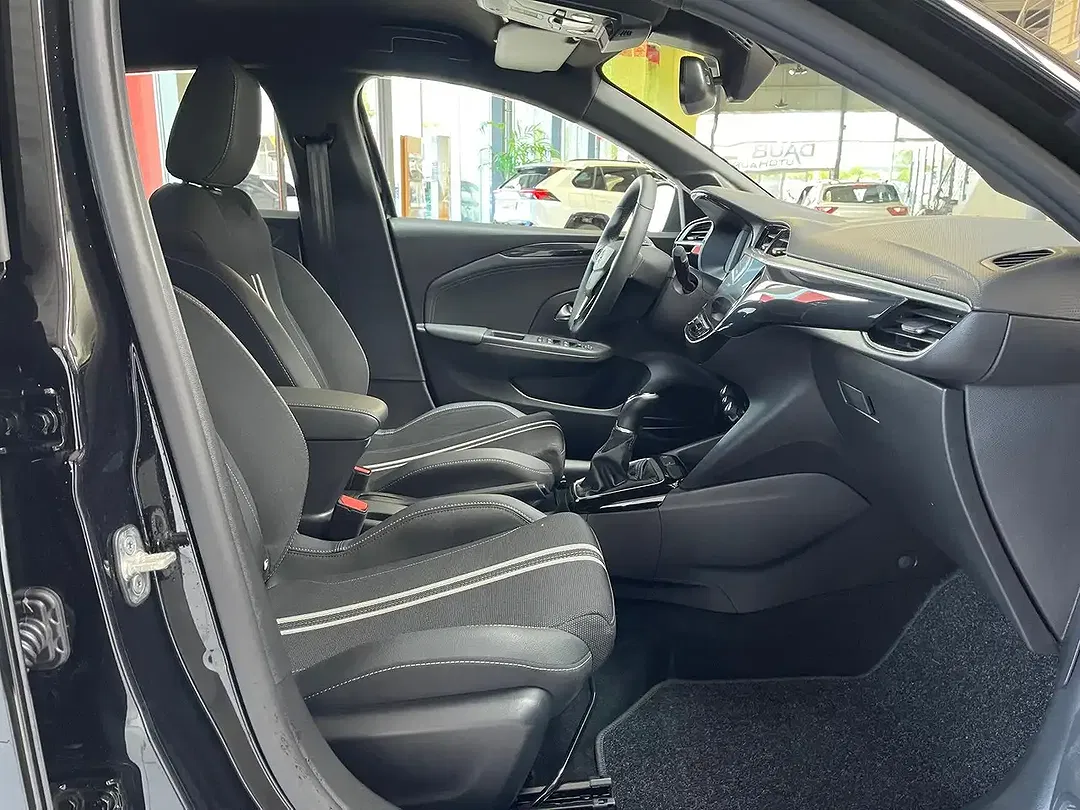 Opel Corsa - Thumbnail 13