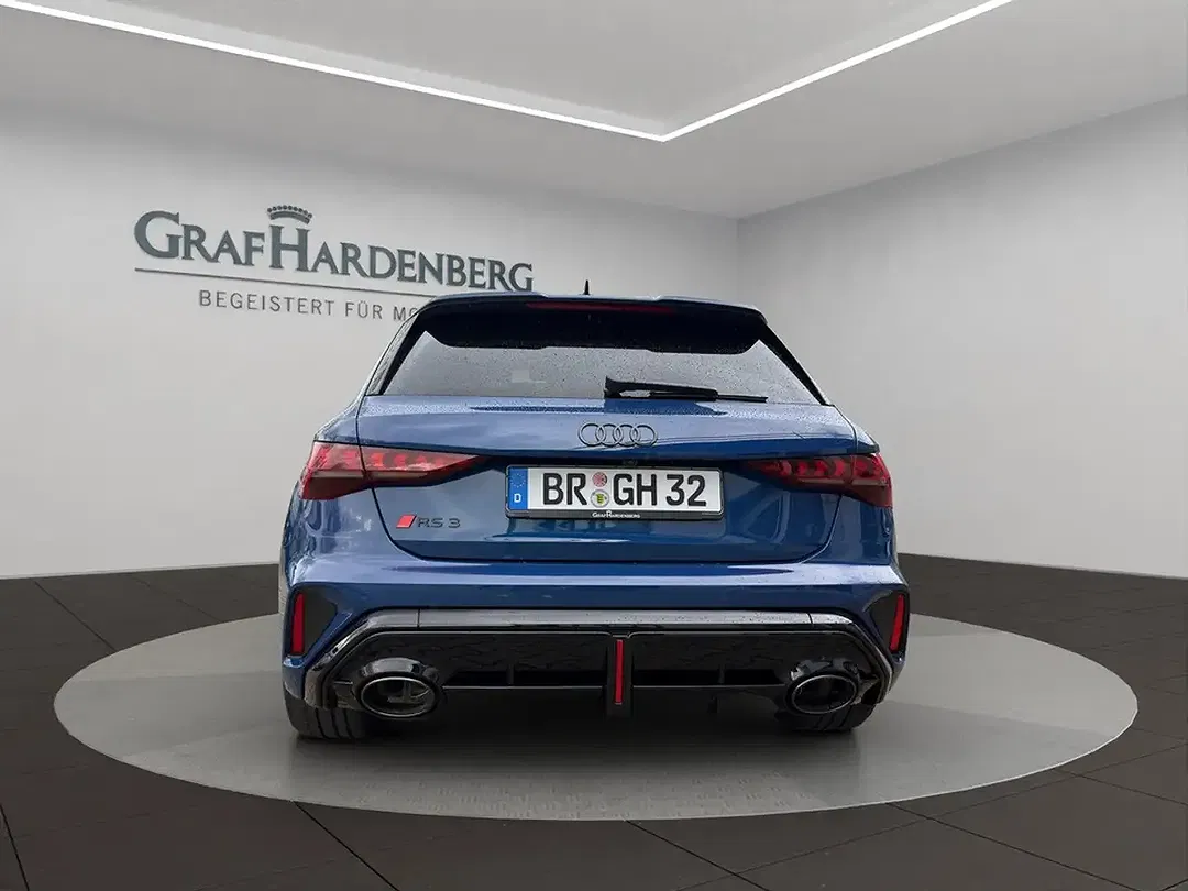 Audi RS3 - Thumbnail 5