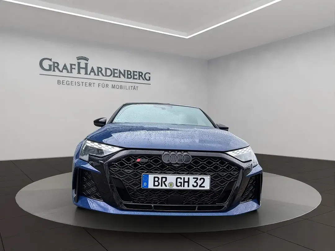 Audi RS3 - Thumbnail 9