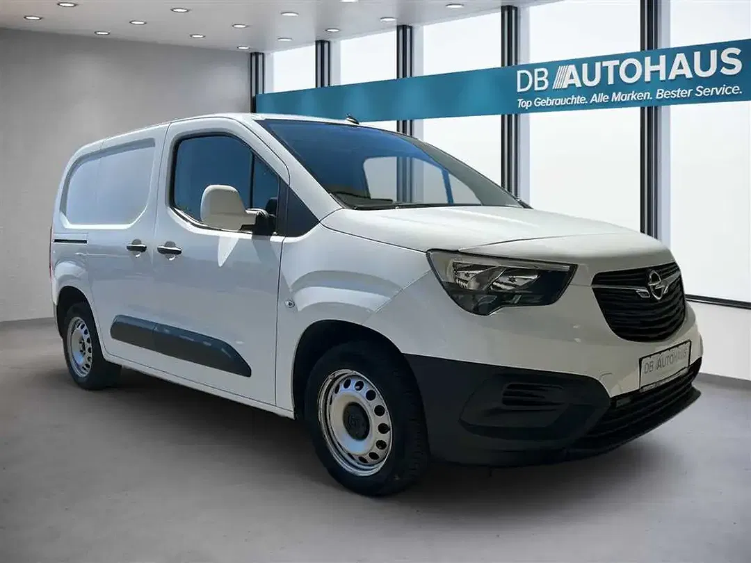 Opel Combo - Thumbnail 2