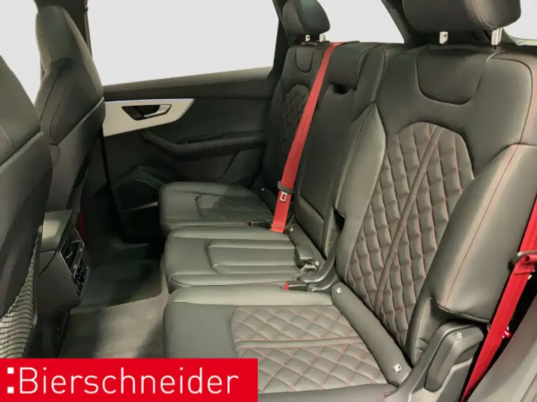 Audi Q7 - Thumbnail 12