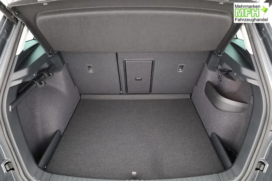 Skoda Karoq - Thumbnail 12