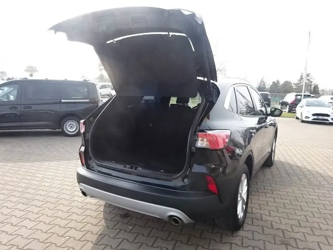 Ford Kuga - Thumbnail 9