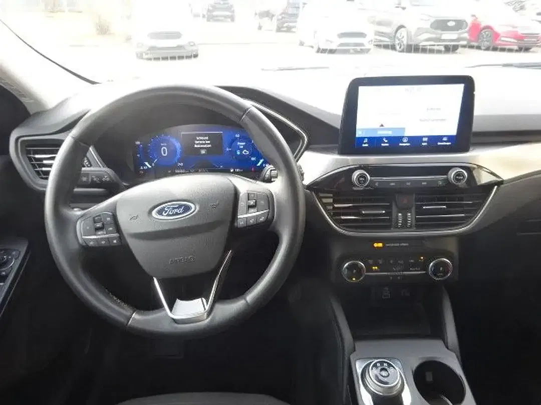 Ford Kuga - Thumbnail 11