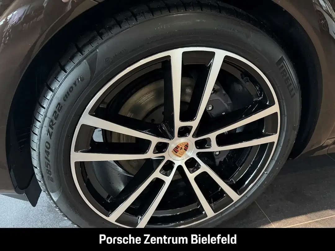 Porsche Cayenne - Thumbnail 11