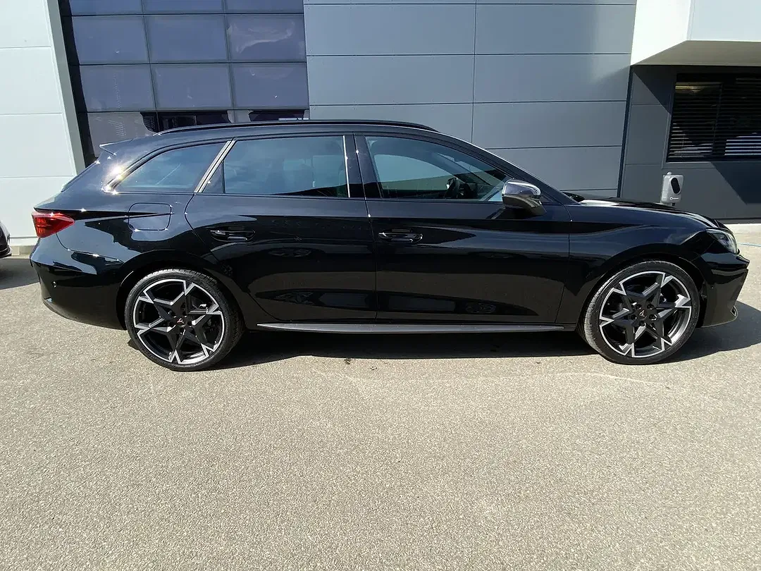 CUPRA Leon - Thumbnail 7
