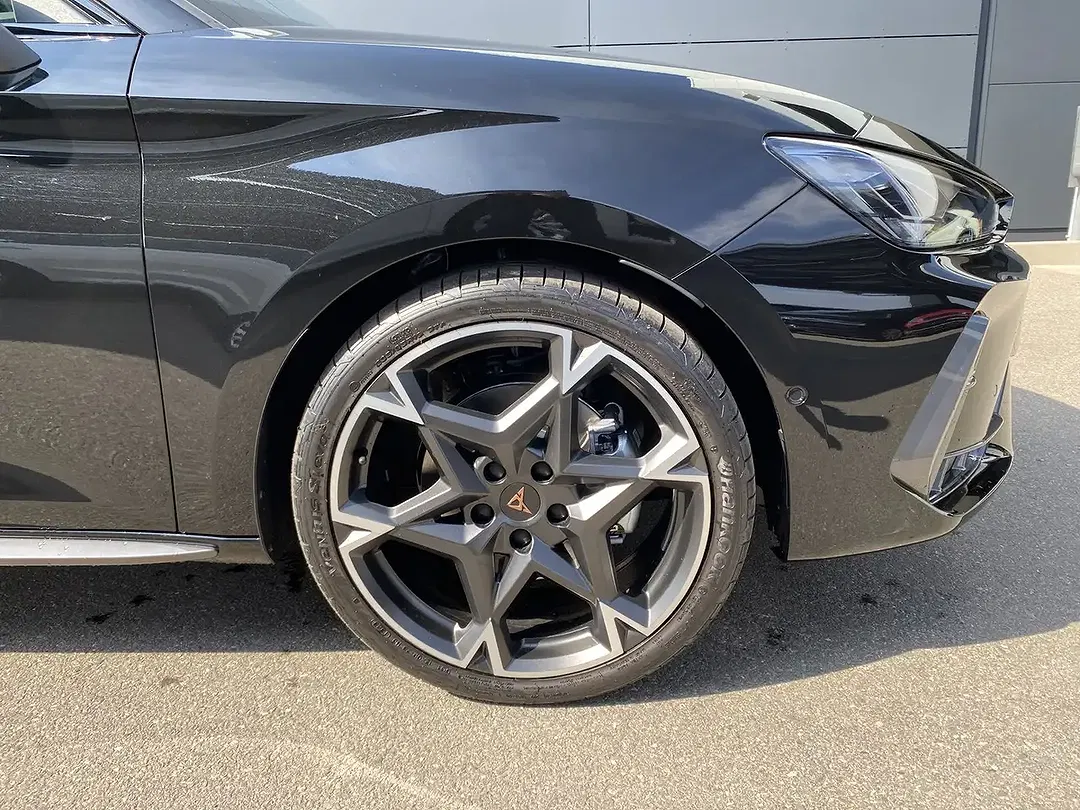 CUPRA Leon - Thumbnail 8