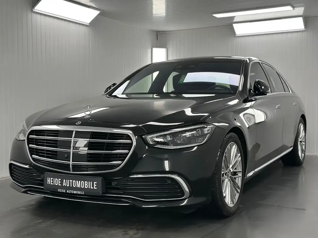 Mercedes-Benz S 500 - Thumbnail 1