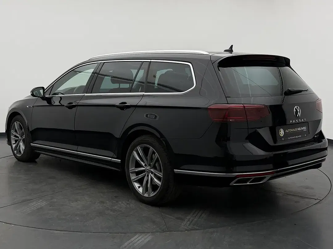 Volkswagen Passat Variant - Thumbnail 10