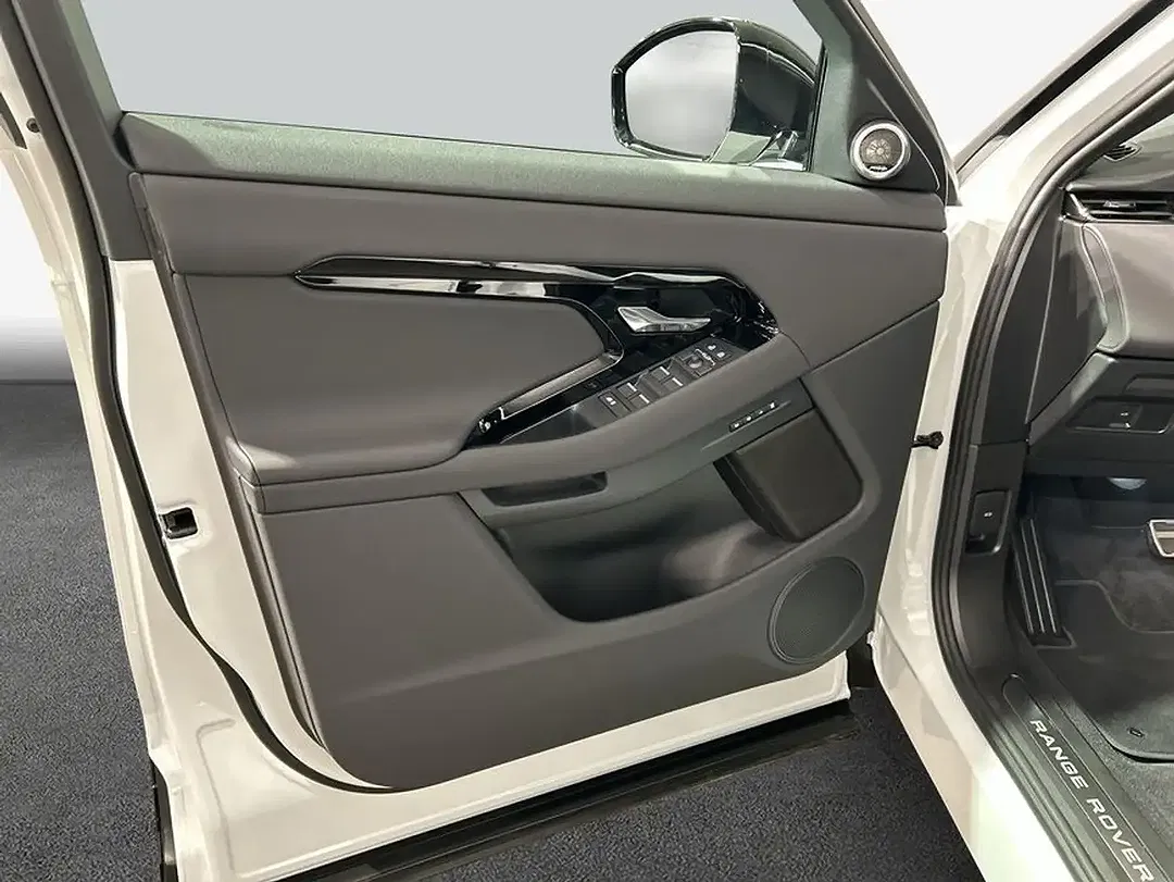 Land Rover Range Rover Evoque - Thumbnail 13