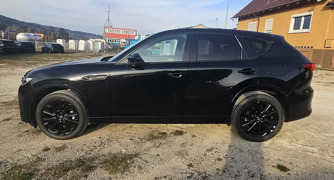 Mazda CX-60 - Thumbnail 4