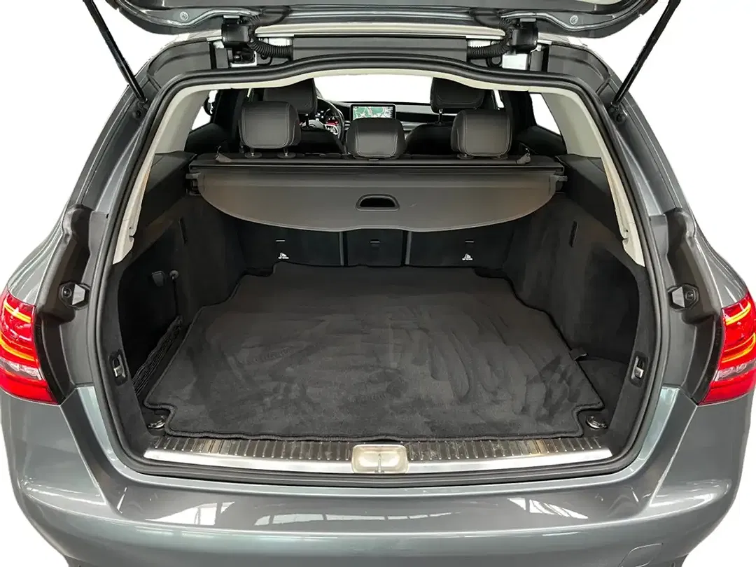 Mercedes-Benz C 300 - Thumbnail 12