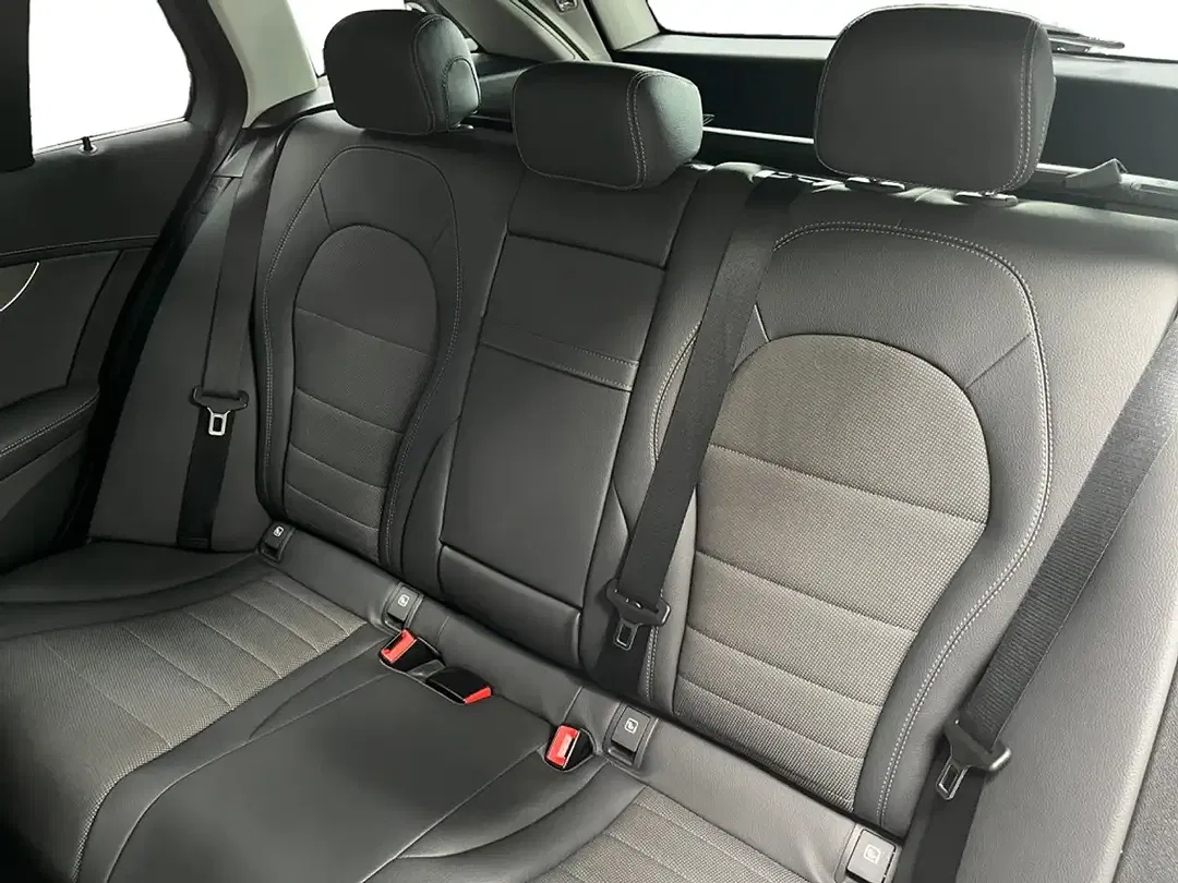 Mercedes-Benz C 300 - Thumbnail 7