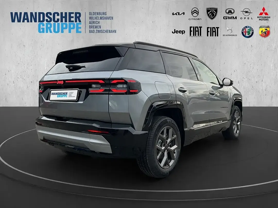 Jeep Compass - Thumbnail 5