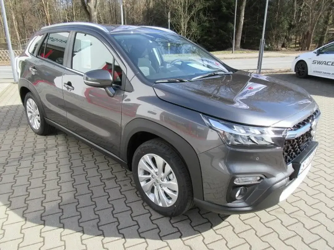 Suzuki S-Cross - Thumbnail 8