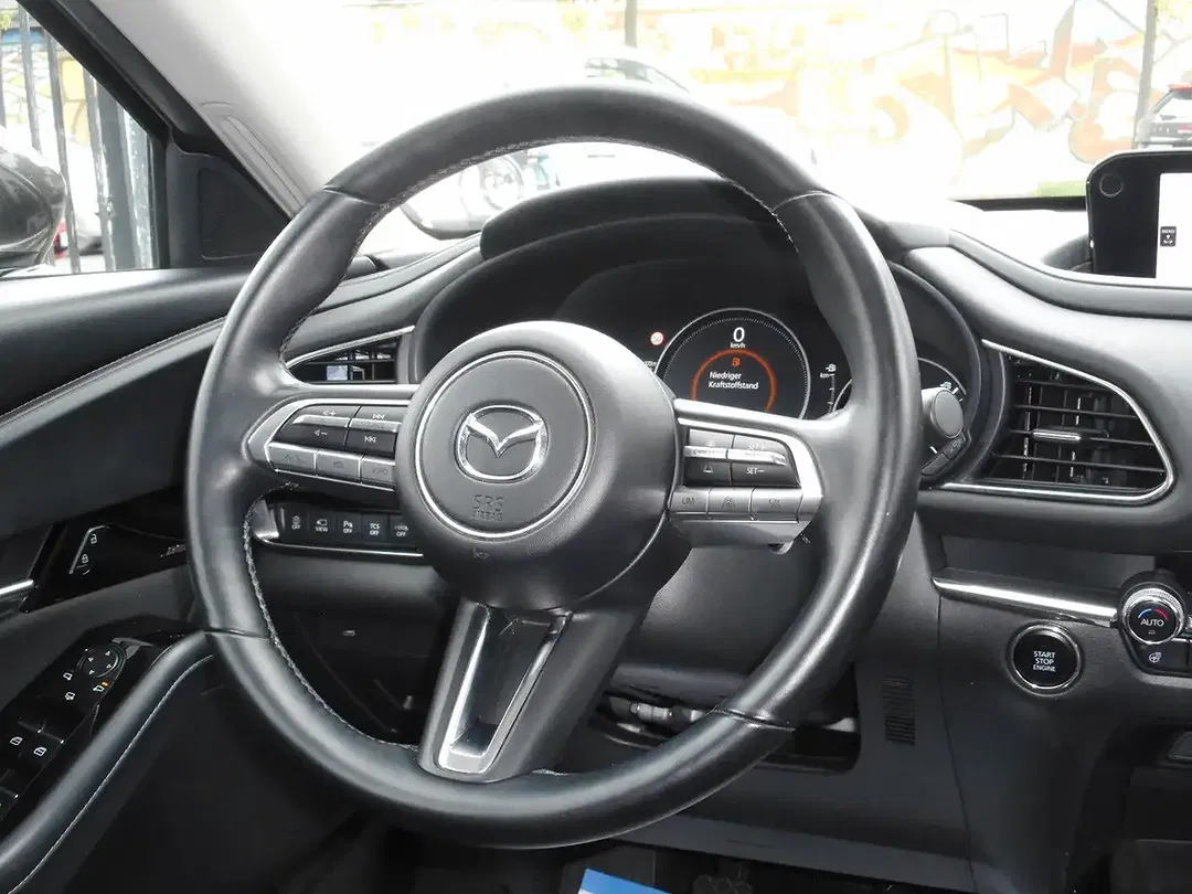 Mazda CX-30 - Thumbnail 11