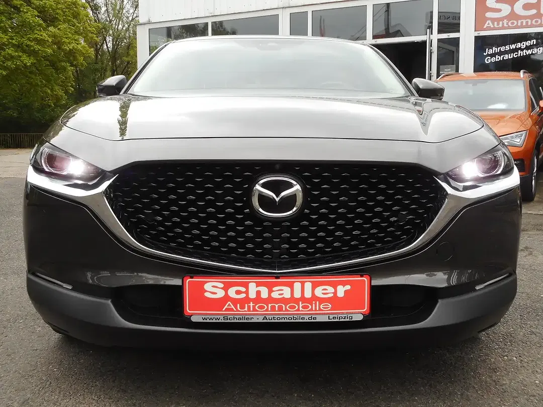 Mazda CX-30 - Thumbnail 2