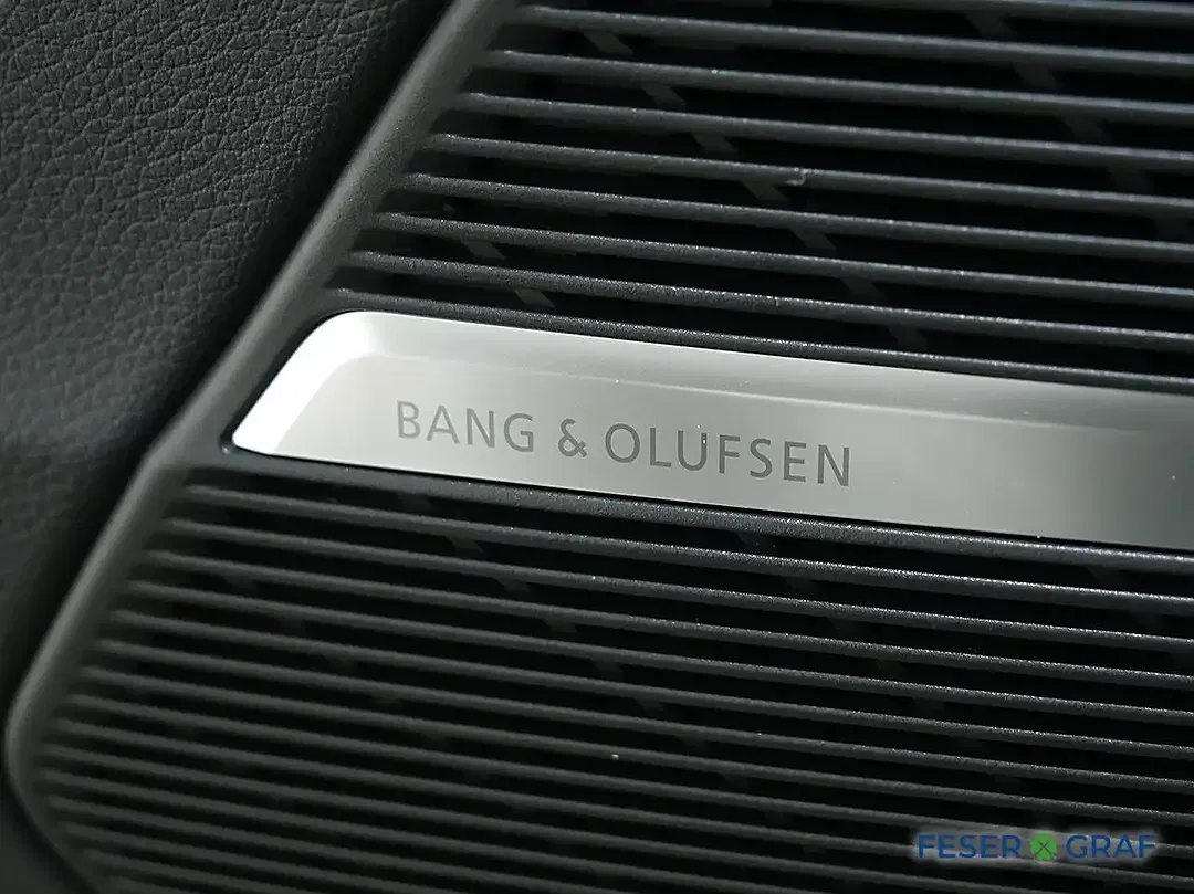 Audi Q7 - Thumbnail 12