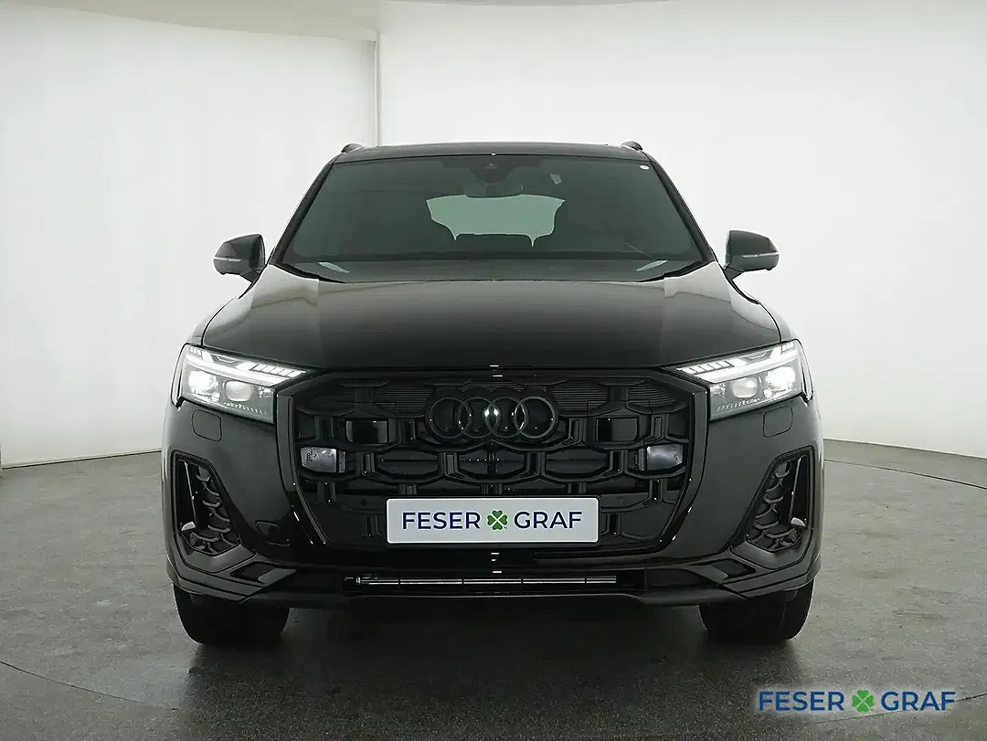 Audi Q7 - Thumbnail 14