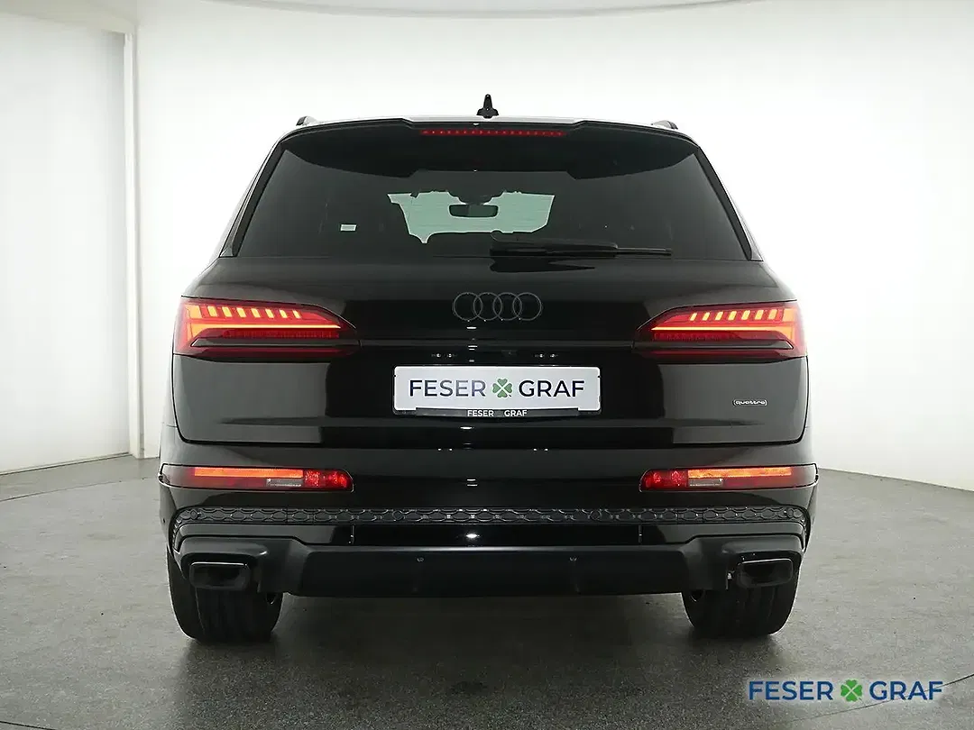 Audi Q7 - Thumbnail 15
