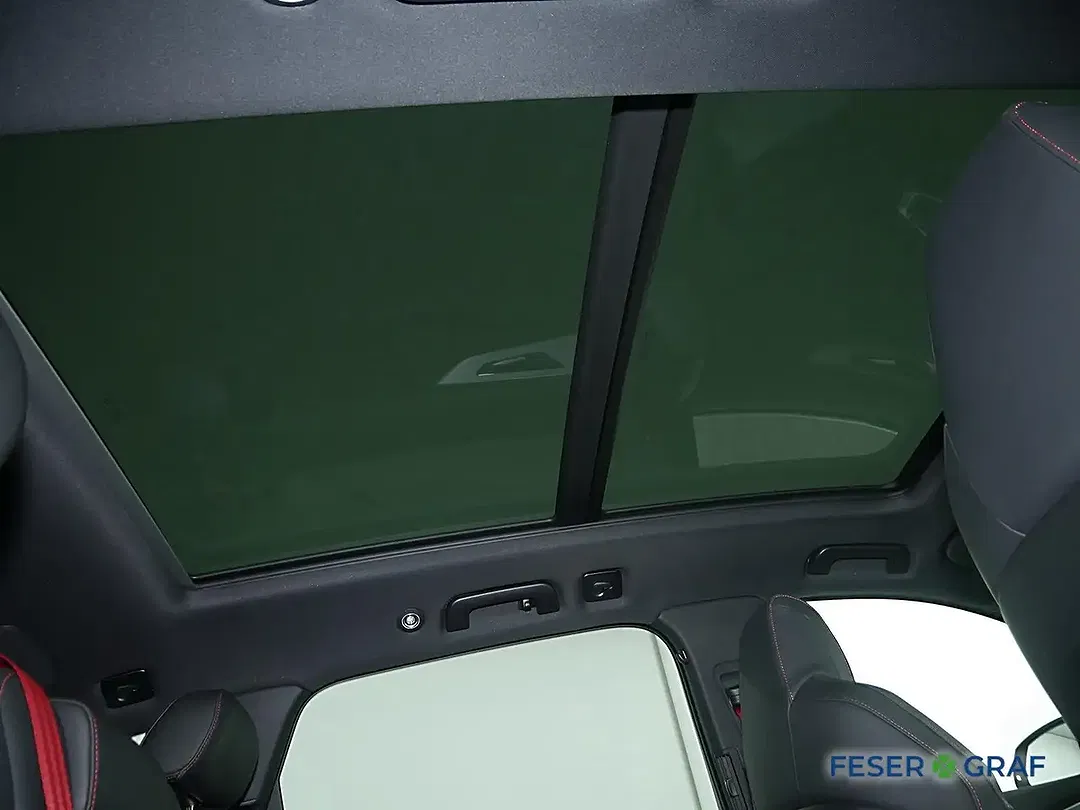 Audi Q7 - Thumbnail 6