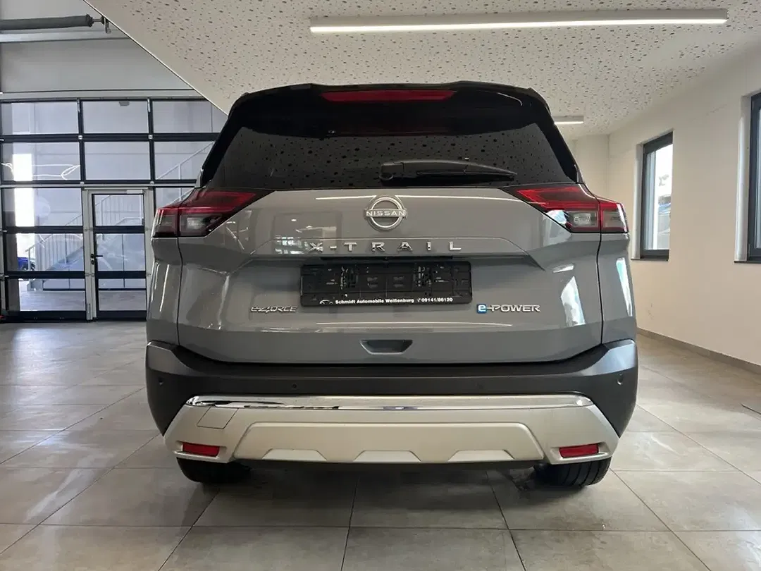 Nissan X-Trail - Thumbnail 3