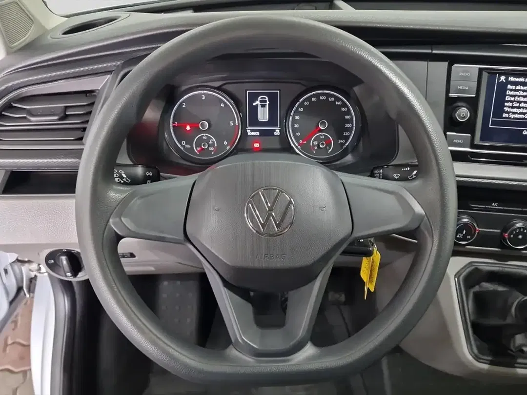 Volkswagen Transporter - Thumbnail 9