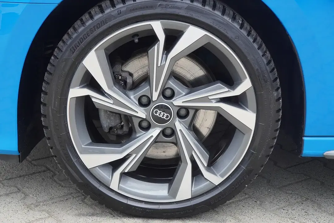 Audi A3 - Thumbnail 9