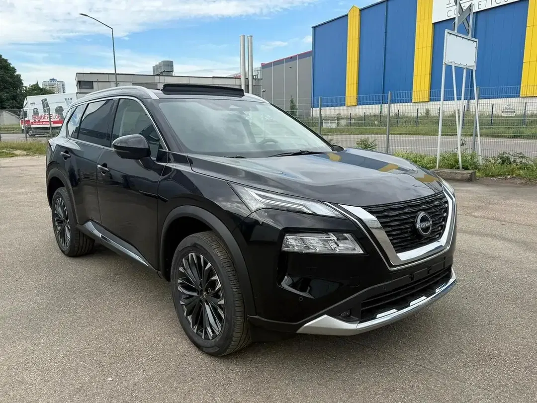 Nissan X-Trail - Thumbnail 2