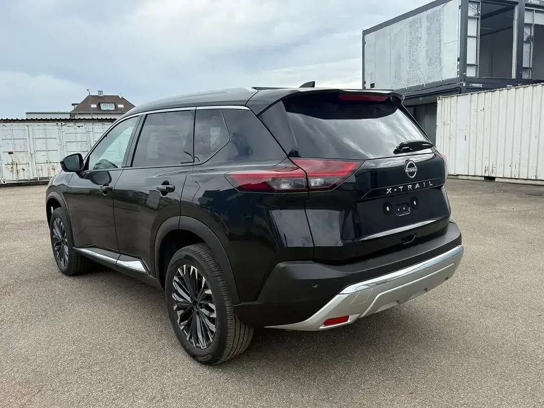 Nissan X-Trail - Thumbnail 4