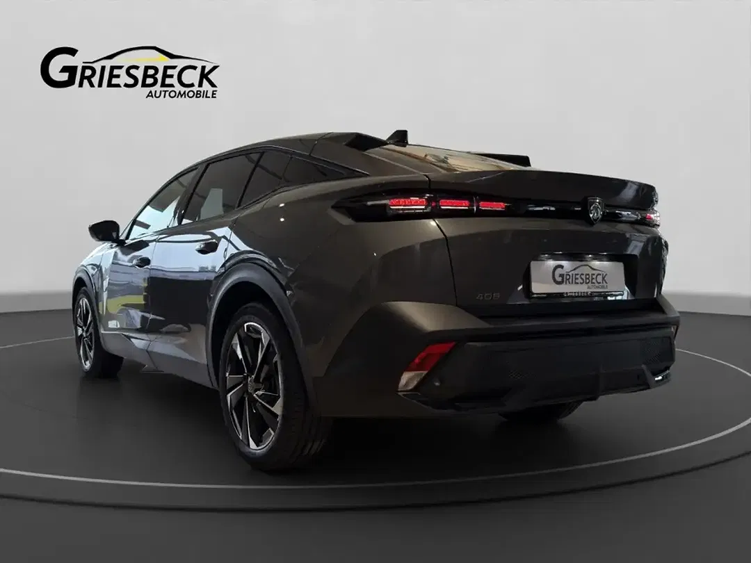 Peugeot 408 - Thumbnail 2