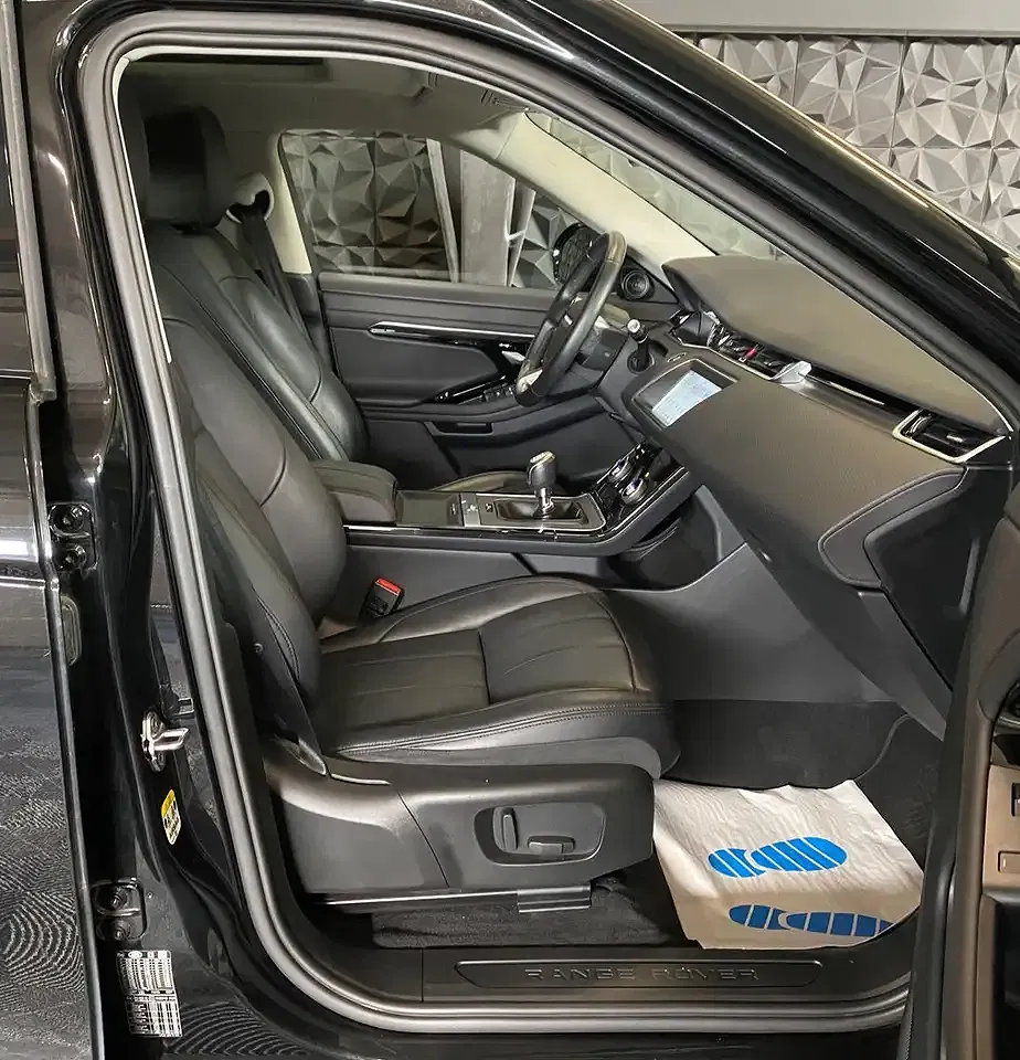 Land Rover Range Rover Evoque - Thumbnail 17