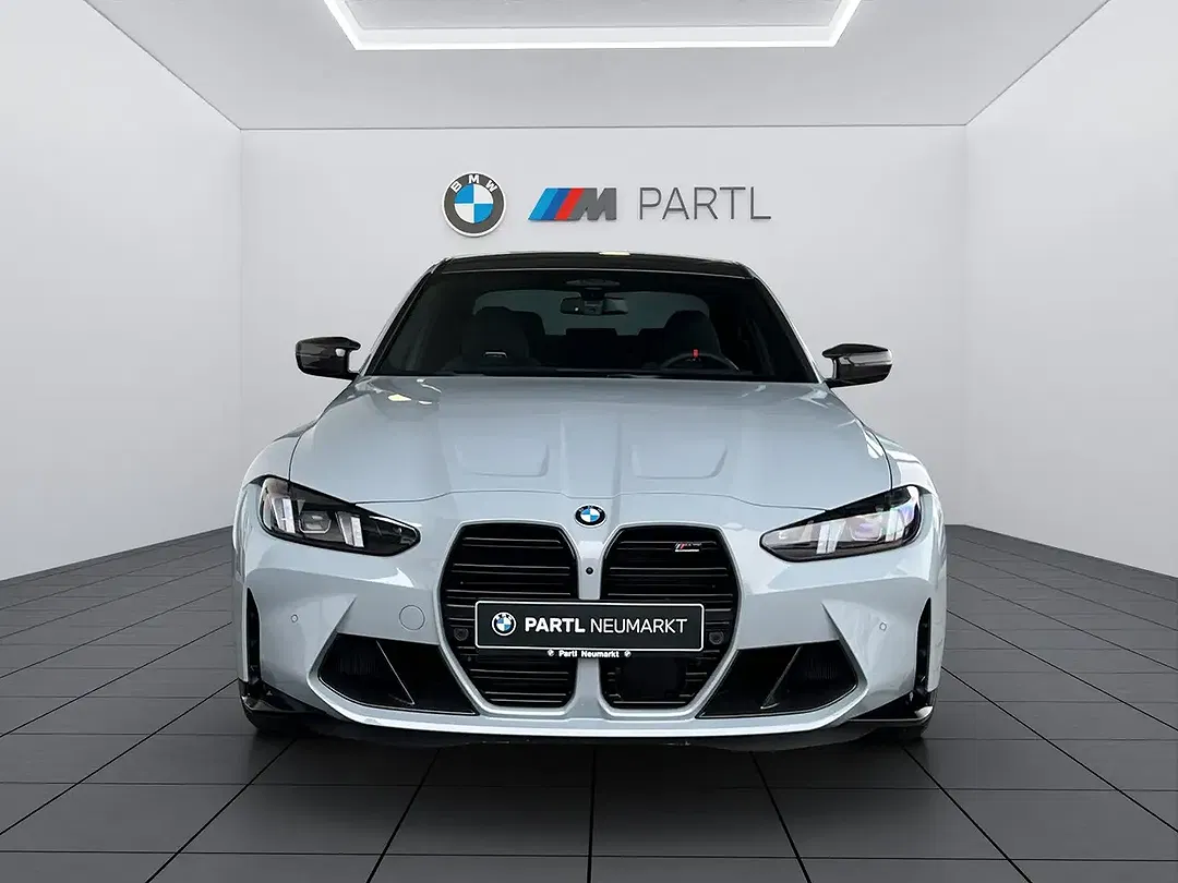 BMW M3 - Thumbnail 2