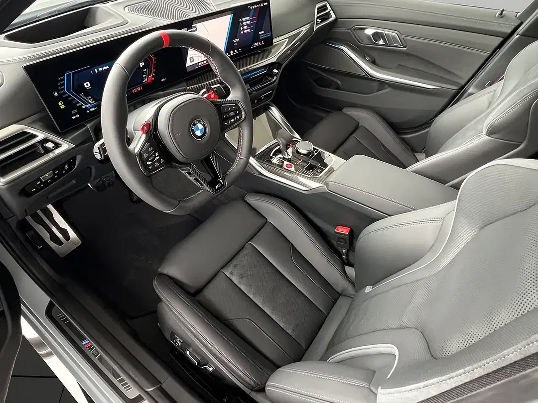 BMW M3 - Thumbnail 6