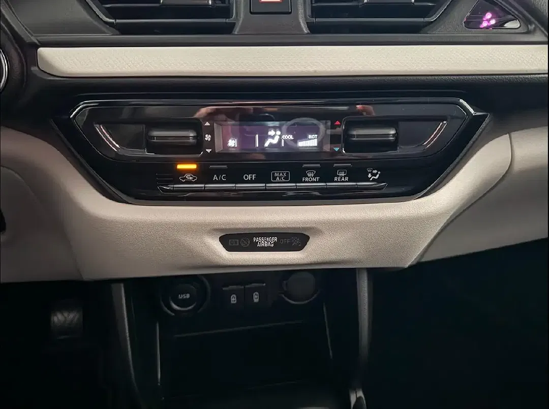 Suzuki Swift - Thumbnail 9