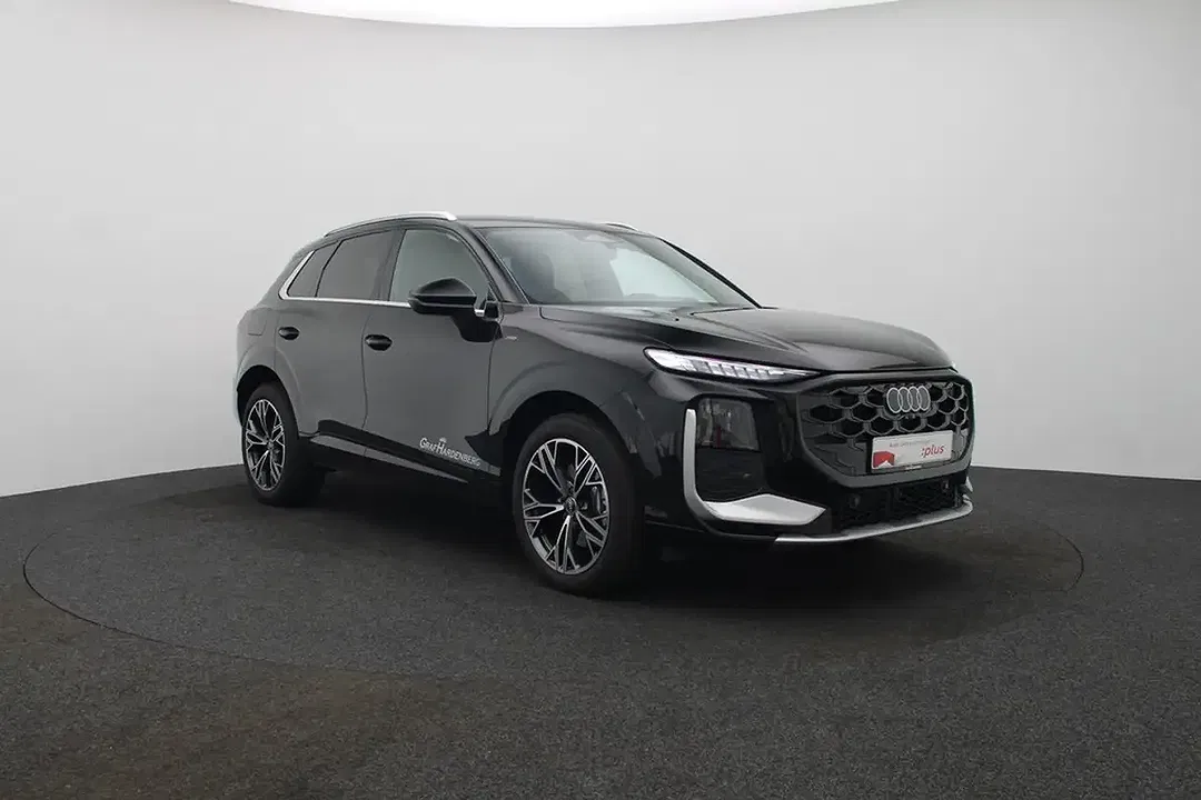 Audi Q3 - Thumbnail 6