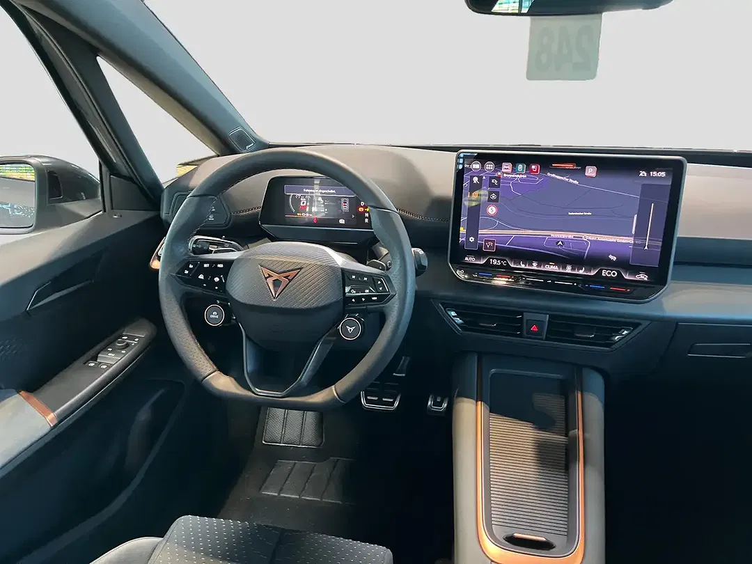 CUPRA Born - Thumbnail 5