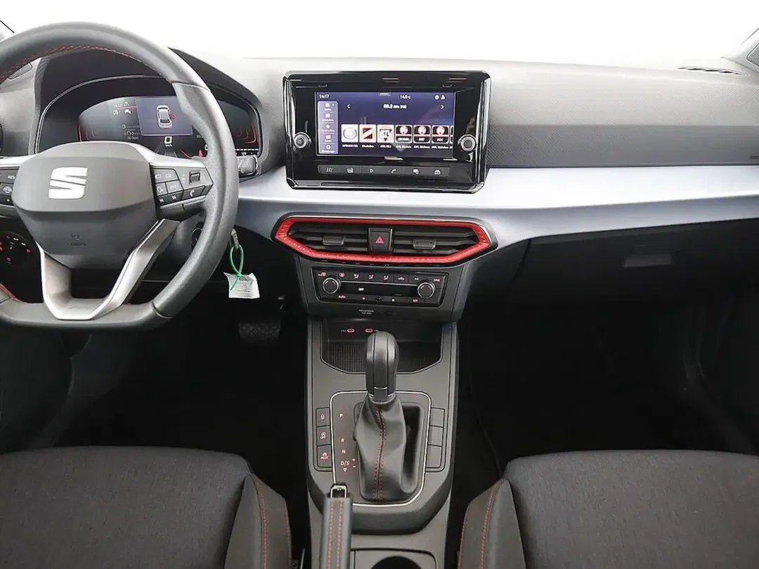 SEAT Ibiza - Thumbnail 11