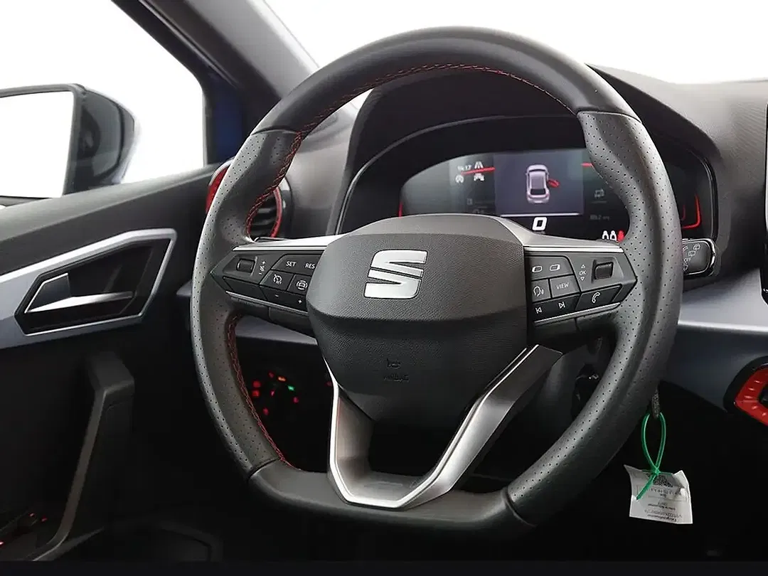 SEAT Ibiza - Thumbnail 12