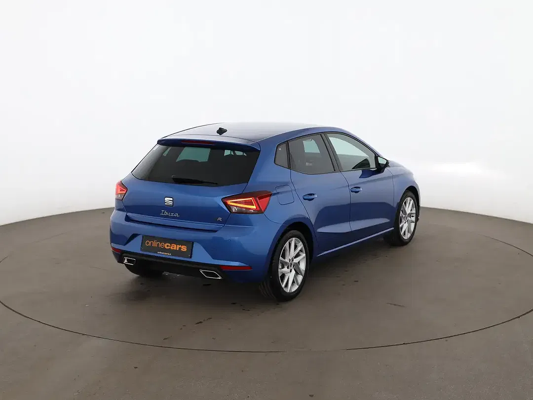 SEAT Ibiza - Thumbnail 3