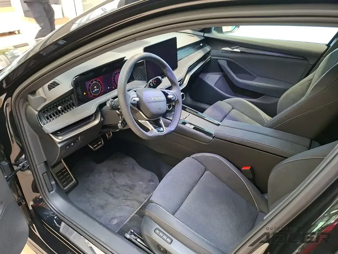Skoda Superb - Thumbnail 7