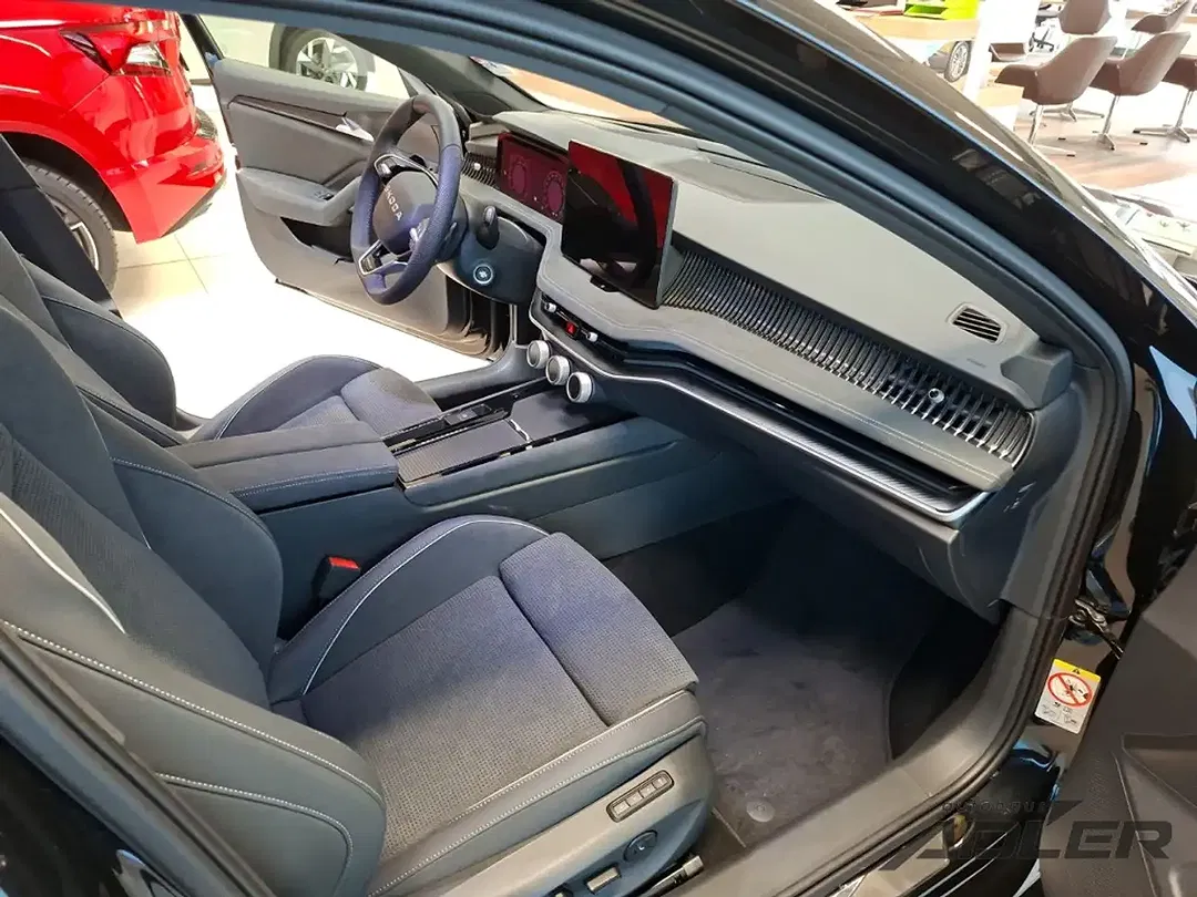 Skoda Superb - Thumbnail 9