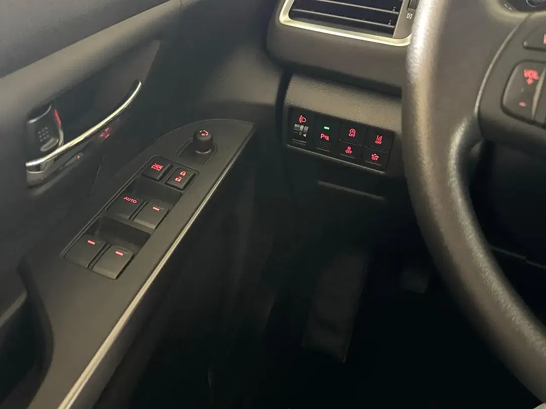 Suzuki S-Cross - Thumbnail 14