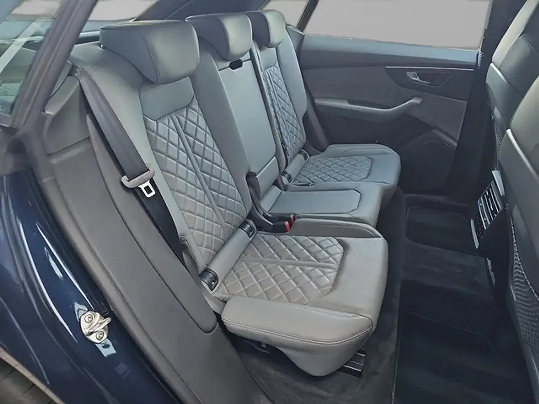 Audi Q8 - Thumbnail 14